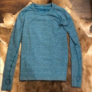 Lululemon thermal top